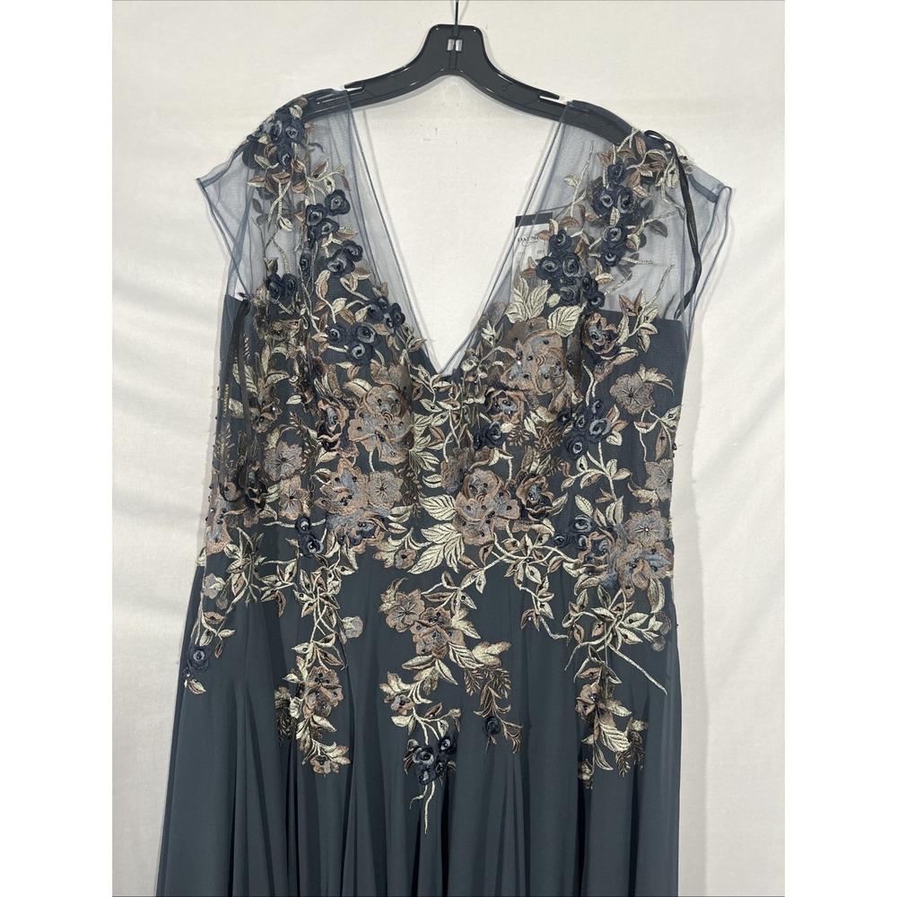 NWT$955 Alexander by Daymor Couture [ 20 ] Floral embroidered Chiffon Gown S1986 - Picture 9 of 13